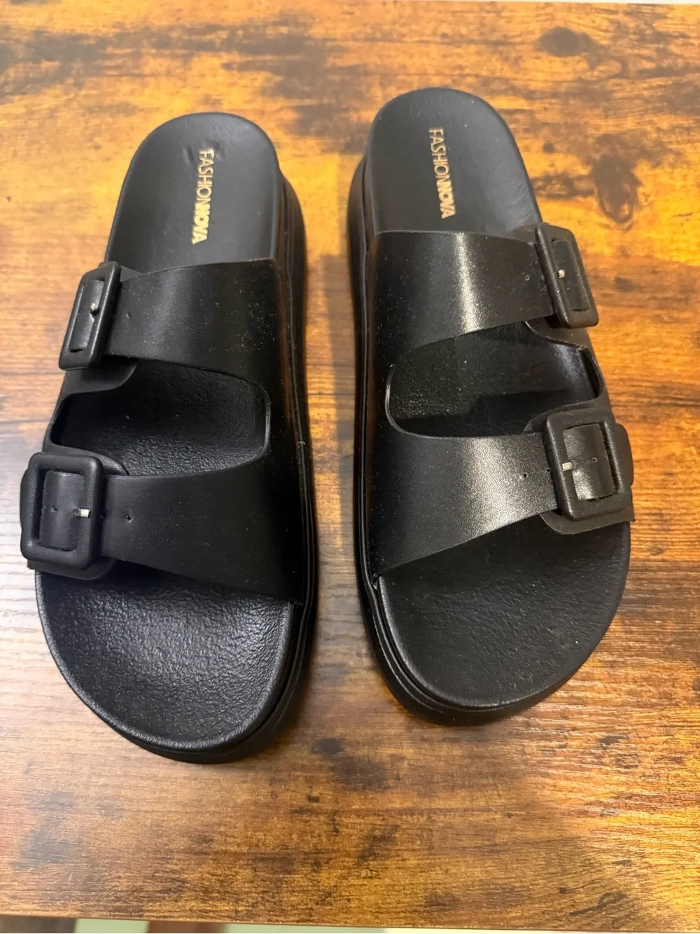 Fashion Nova Men's Black Double-Buckle Slide Sandals